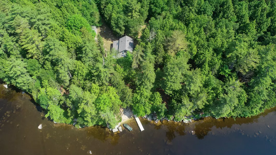 538 Sys RD, Lakeville, ME 04487