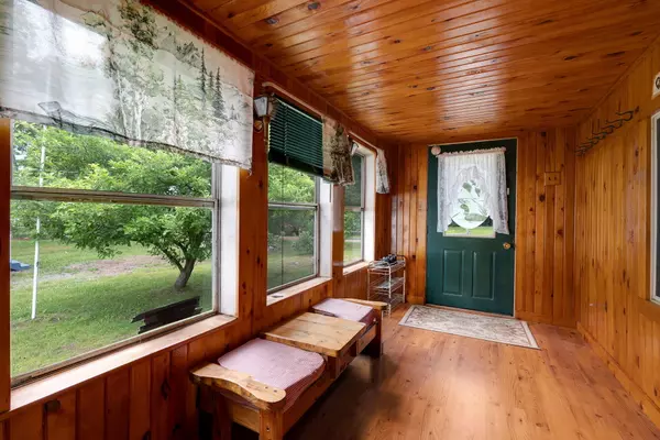 Hudson, ME 04449,12 Squirrel CV