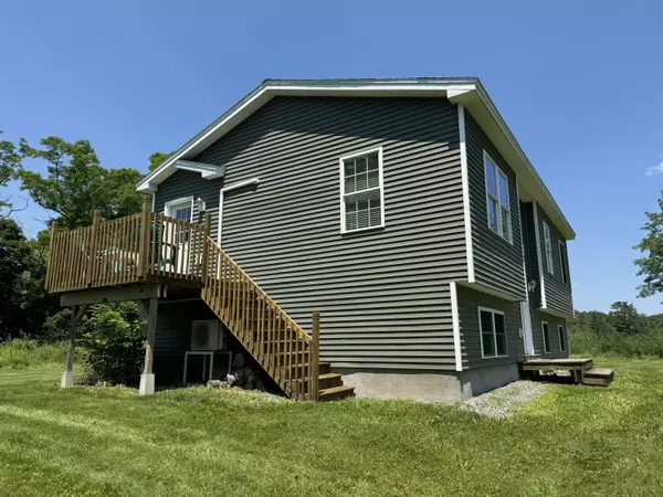 Orrington, ME 04474,25 Blake RD