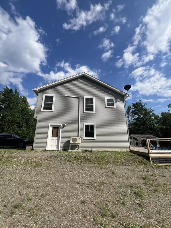 Newburgh, ME 04444,29 Miles RD