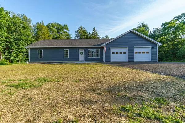 West Gardiner, ME 04345,154 Rockwood EST