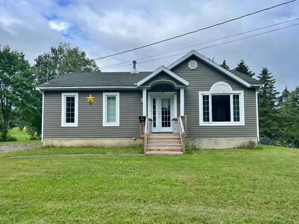 77 Second AVE, Fort Kent, ME 04743