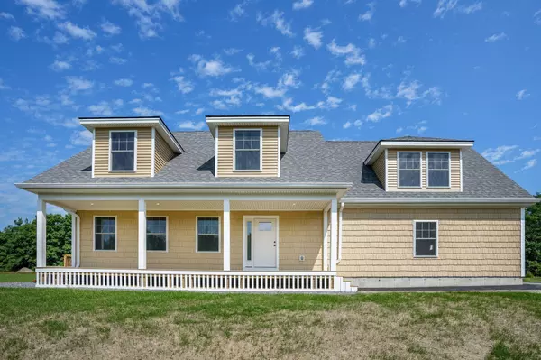 Windham, ME 04062,7 Hayfield LN