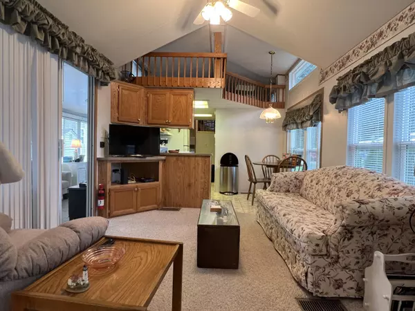 Wells, ME 04090,430 Post RD #95