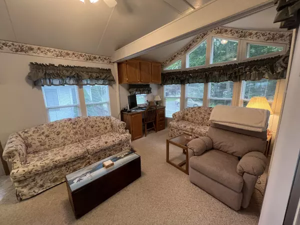 Wells, ME 04090,430 Post RD #95