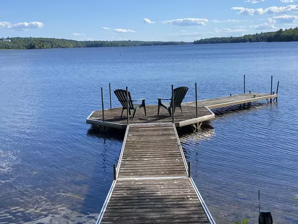 Saint Albans, ME 04971,32 Humphrey LN