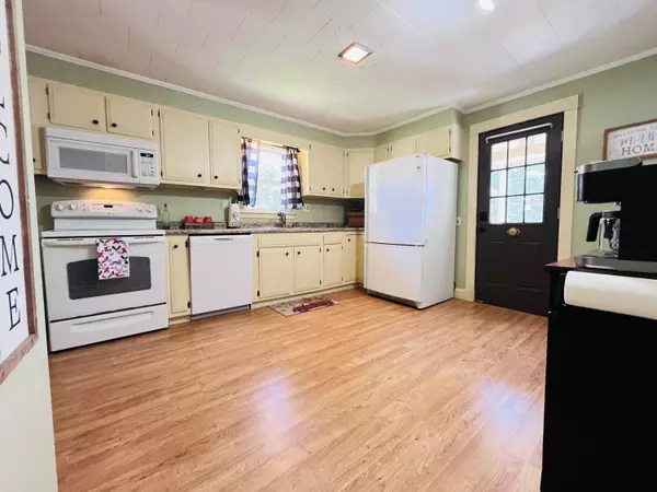 Waterville, ME 04901,16 Franklin ST