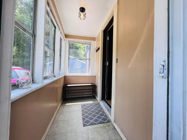 Waterville, ME 04901,16 Franklin ST