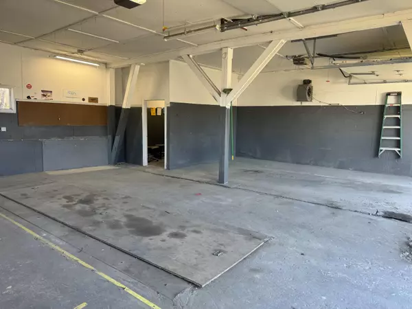 Bridgewater, ME 04735,405 Main RD