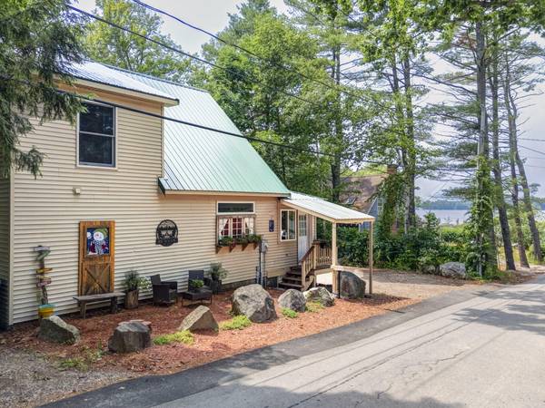 68 Sand Beach RD, Standish, ME 04084