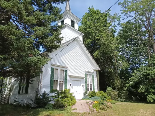 Northport, ME 04849,35 Saturday Cove RD