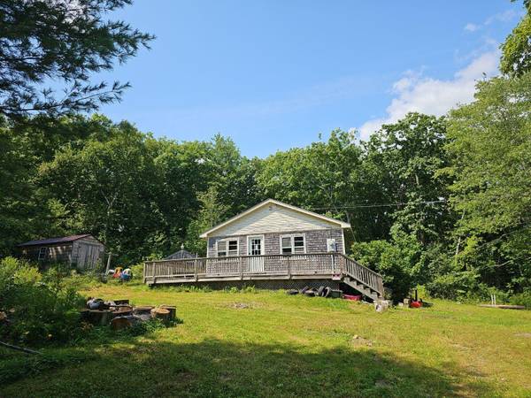 360 Vinal Street, Rockport, ME 04856