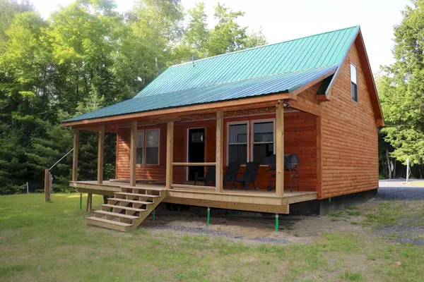 768 Fahi Pond RD, Embden, ME 04958