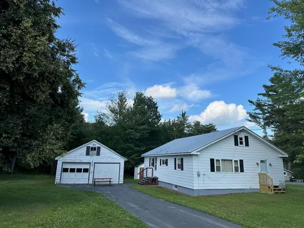 66 Preble AVE, Madison, ME 04950