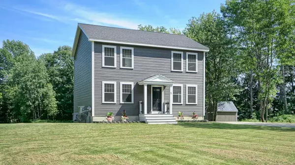 5 Iron Wood RD, New Gloucester, ME 04260