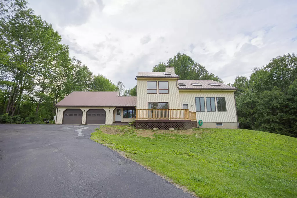 Wilton, ME 04294,842 Orchard DR