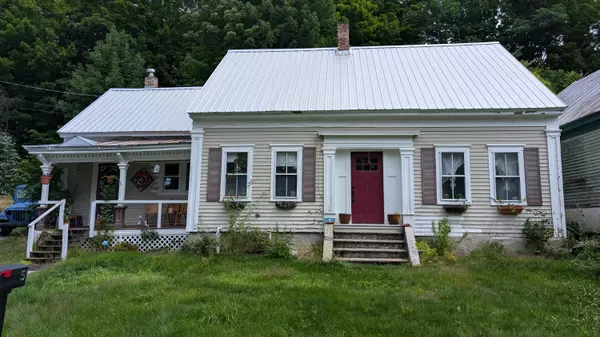 Phillips, ME 04966,5 Amble ST