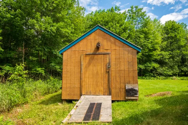 Weld, ME 04285,1281 Center Hill RD