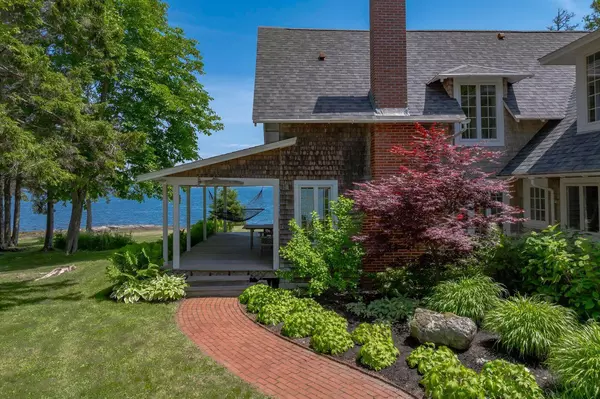 Brooklin, ME 04616,59 Willeke LN