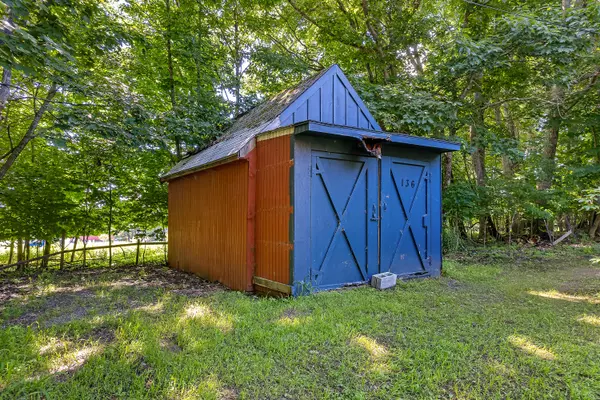 Gardiner, ME 04345,136 Costello RD