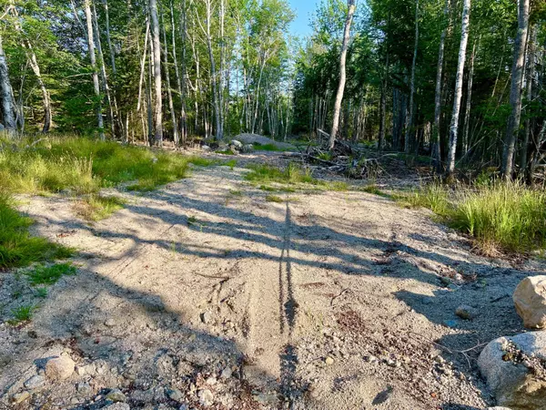 Southwest Harbor, ME 04679,34 Hillcrest CIR