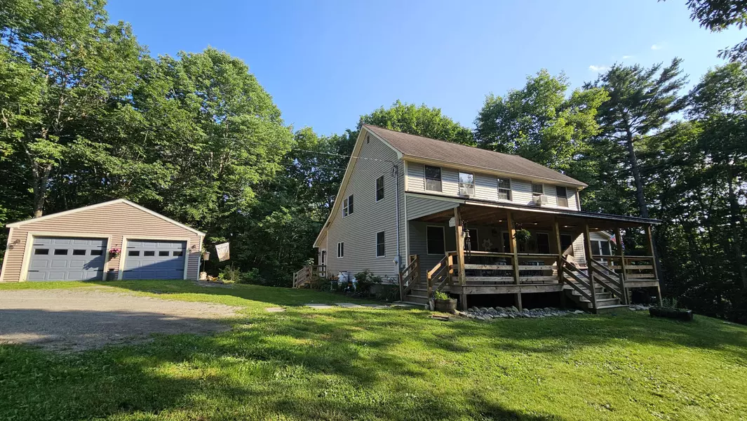 194 Stream RD, Winterport, ME 04496