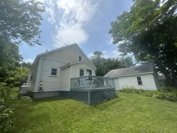 Freeport, ME 04032,99 Bow ST