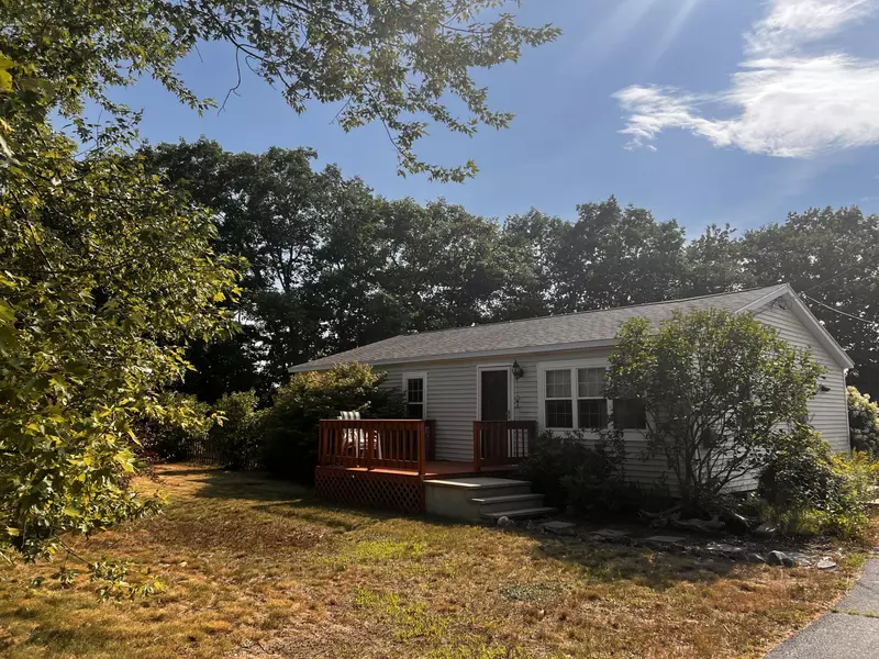 11 Michelle WAY, Saco, ME 04072