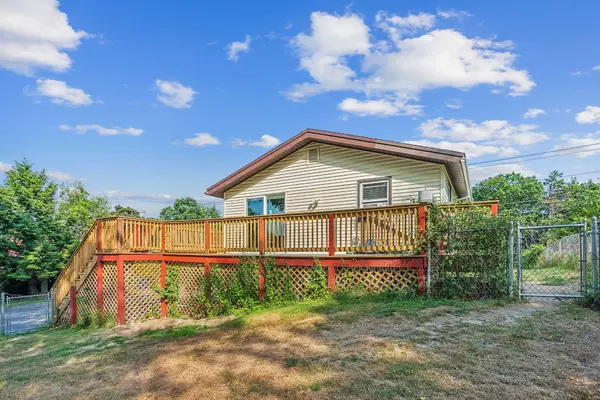 South Portland, ME 04106,461 Main ST