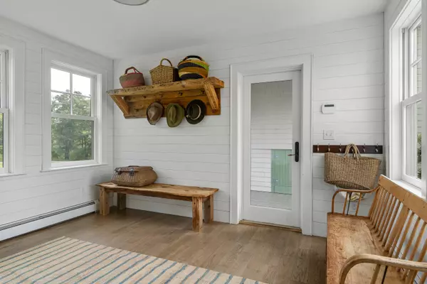 Kennebunkport, ME 04046,288 Arundel RD