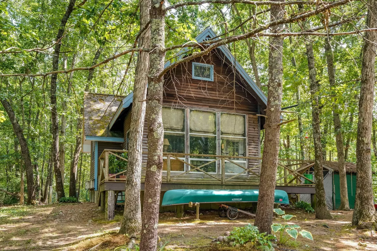 Wells, ME 04090,9 Lake DR