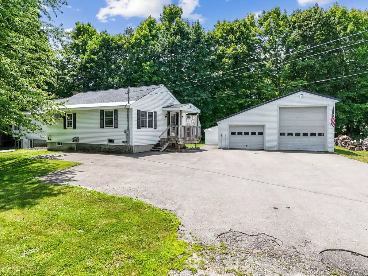 Oakland, ME 04963,9 Bacon ST