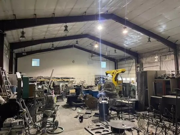 Trenton, ME 04605,979 Bar Harbor RD