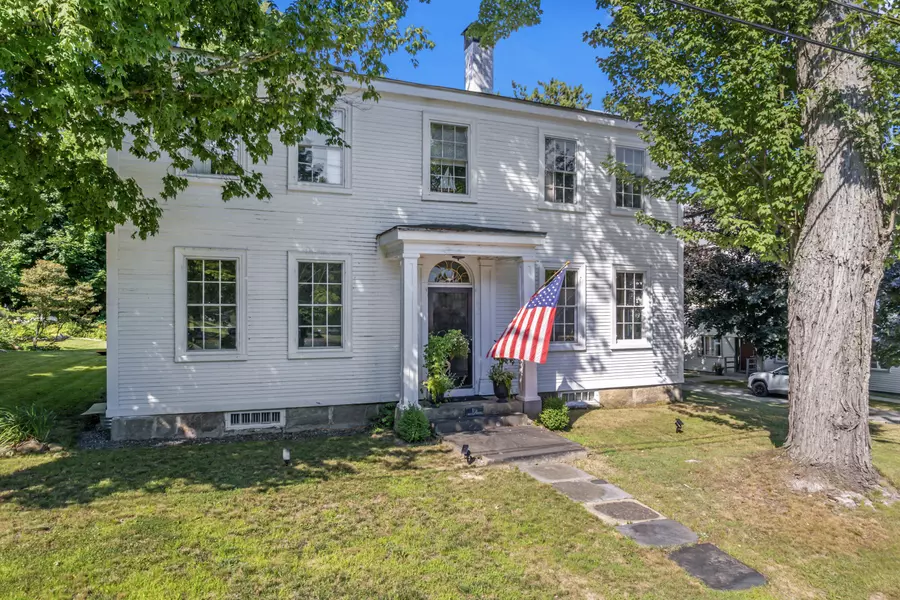 19 Washington ST, Wiscasset, ME 04578
