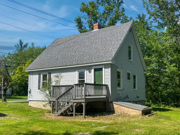 Wilton, ME 04294,985 Main ST