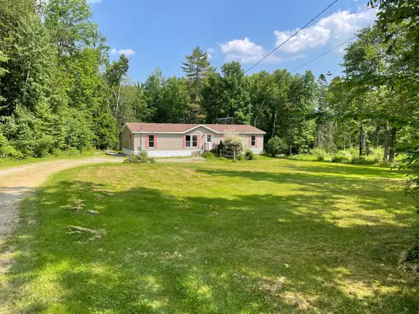 119 Borough RD, Searsmont, ME 04973