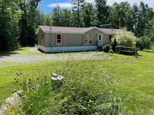 Searsmont, ME 04973,119 Borough RD