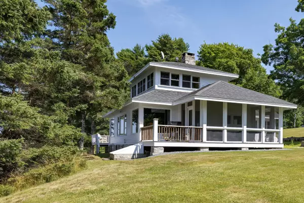 Stonington, ME 04681,49 Oak Hill LN