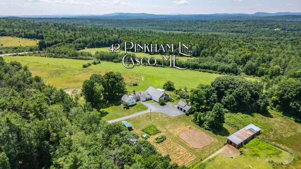 42 Pinkham LN, Casco, ME 04015