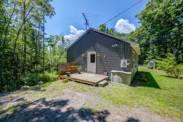 Bremen, ME 04551,92 Turner RD