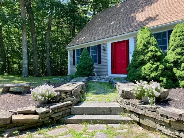Rockport, ME 04856,27 Wellington DR
