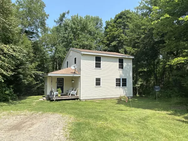 50 Pindo Polara, Jefferson, ME 04348