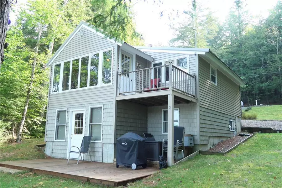 102 Fellows Cove RD, Fayette, ME 04349