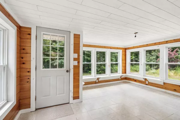 23 Verna LN Brunswick, ME 04011