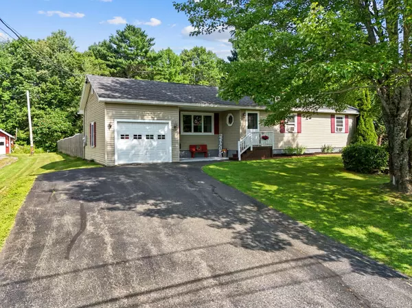 154 Bassett RD, Winslow, ME 04901