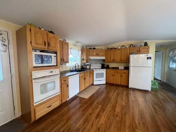 Limerick, ME 04048,100 Pleasant Hill RD