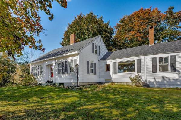 79 Old Rockland ST, Rockport, ME 04856