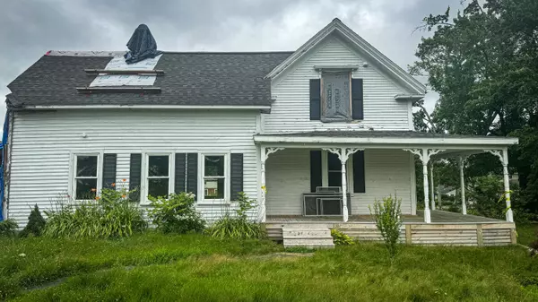 Hampden, ME 04444,280 Old County RD