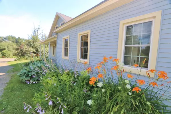 Newburgh, ME 04444,2194 Western AVE