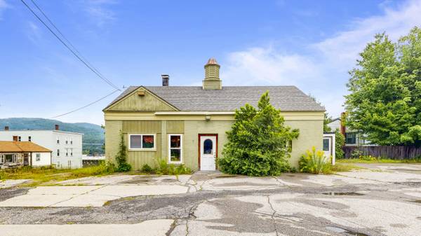 352 Hancock ST, Rumford, ME 04276